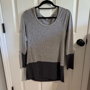 Moa Moa Gray and Black Colorblock Sweater